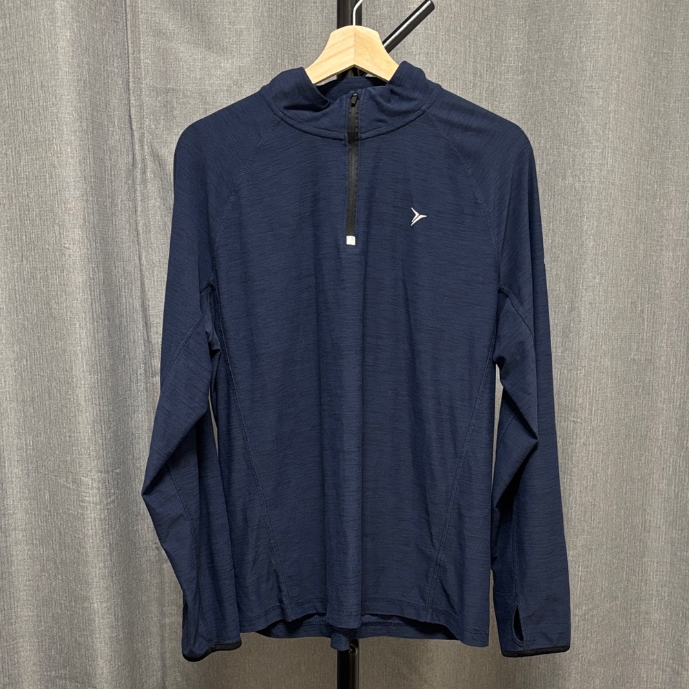 Old Navy Active Navy Pullover